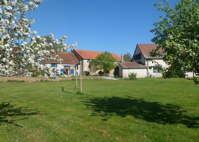 Nature à Avec Piscine Et Wifi - Fr-1-489-466 Hébergement de vacances Souvigny