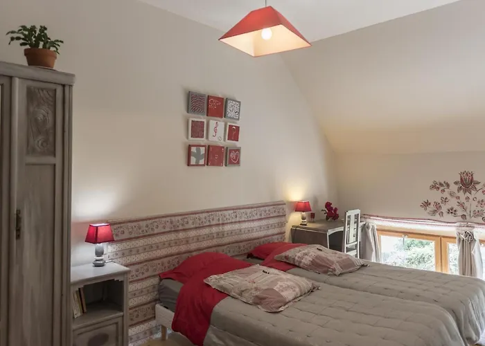 Nature à Avec Piscine Et Wifi - Fr-1-489-466 Souvigny